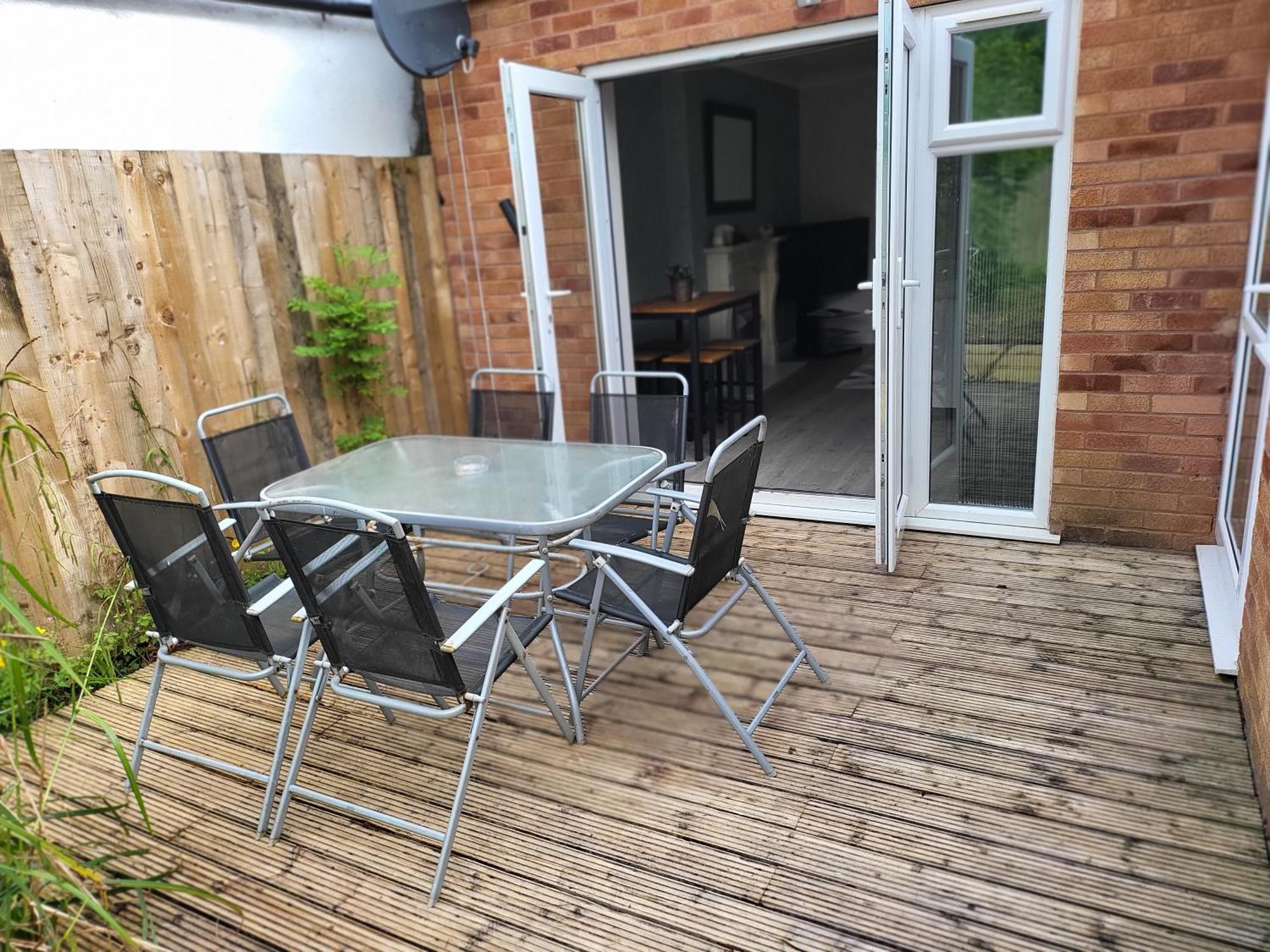 Birmingham Blissful Apartment With 2 Bedrooms Esterno foto